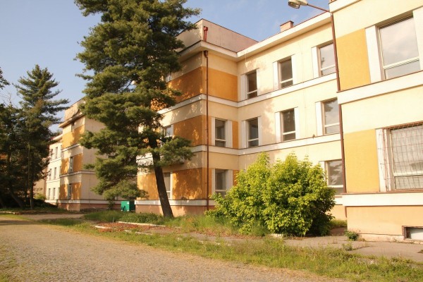 Tři klíčové investice: Pardubice chystají novou školu, opraví bazén a připravují autokemp na sezonu