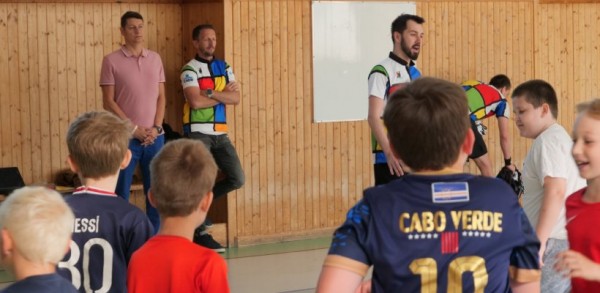 Město zapojuje sportovní odborníky do výuky: Projekt Trenéři do škol už běží na 11 základních školách