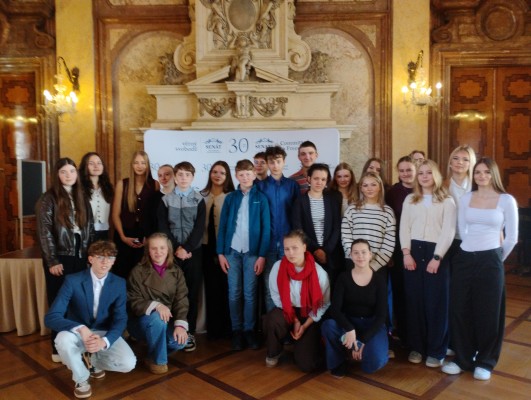 Dětský parlament v Senátu: demokracie na vlastní oči