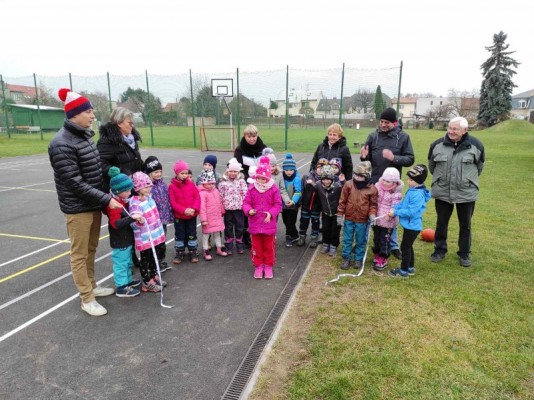Zrekonstruované hřiště v Jesničánkách je opět otevřeno