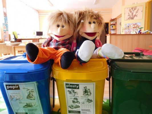 RECYKLUJEME A CHRÁNÍME PŘÍRODU