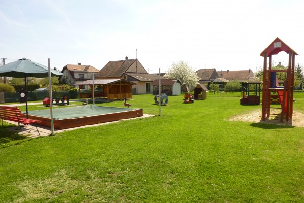 Zahrada v Nemošicích