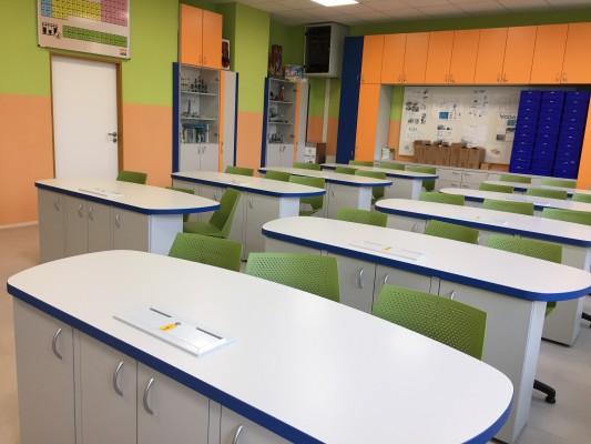 Učebna chemie