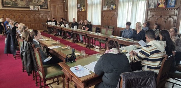Mladí Pardubáci opět přemýšleli o svobodě a demokracii, město ocenilo jejich literární i výtvarnou tvorbu