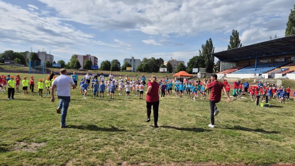Malí sportovci z celého kraje poměřili síly na pardubické Dukle