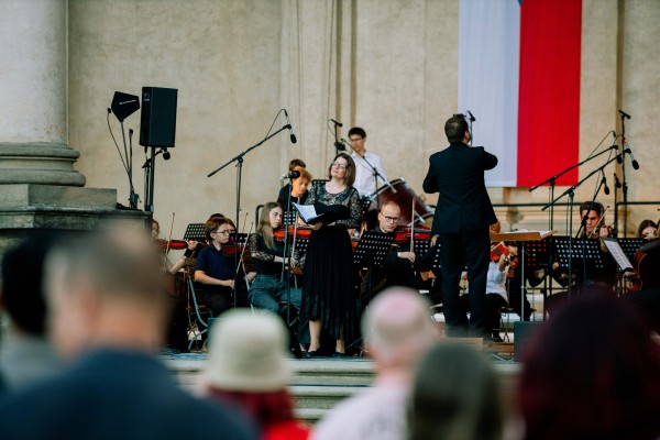 Pardubické ZUŠ zazářily ve finále jubilejního festivalu ZUŠ Open ve Valdštejnské zahradě
