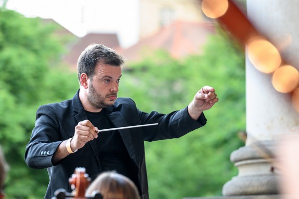 Pardubické ZUŠ zazářily ve finále jubilejního festivalu ZUŠ Open ve Valdštejnské zahradě