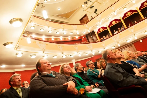 Pardubice poděkovaly pedagogům. Ocenění převzali nejlepší pedagogové, ředitelé i držitelka ceny náměstka
